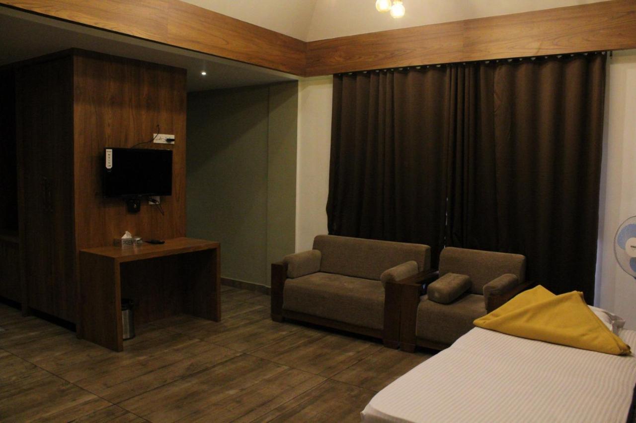 Hotel The Wild Trails Clarks Exotica , Munnar Exterior foto